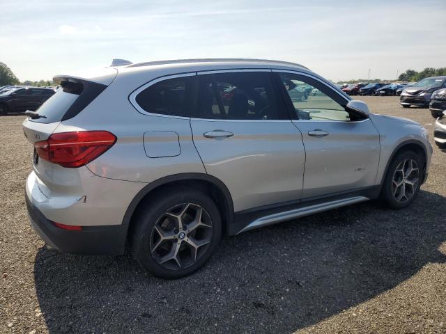 WBXHT3C3XJ5K20481 - 2018 BMW X1 XDRIVE28I SILVER photo 3