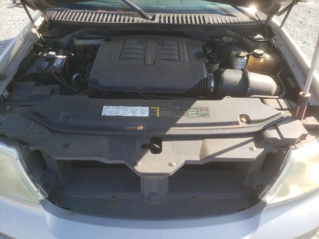 5LMFU28R44LJ23438 - 2004 LINCOLN NAVIGATOR ვერცხლისფერი ფოტო 12