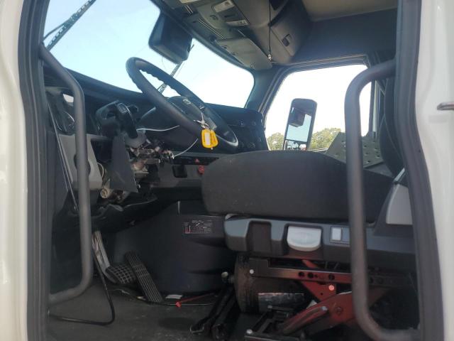 3AKJHHDR5LSMJ0152 - 2020 FREIGHTLINER CASCADIA 1 WHITE photo 5