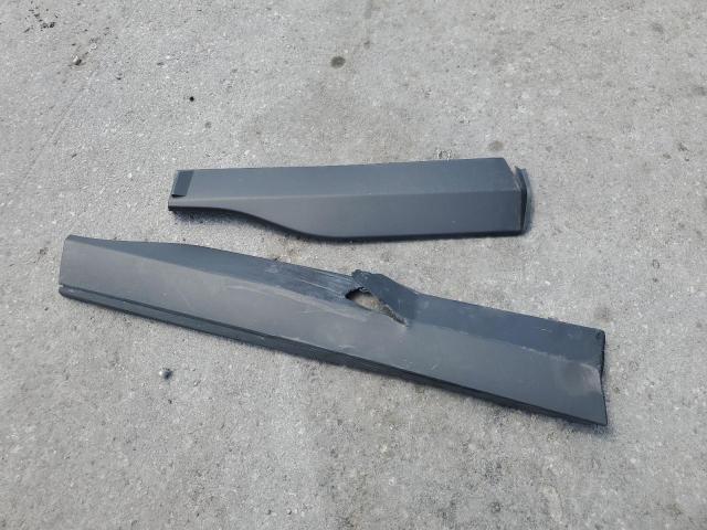 2T3W1RFV9SW389315 - 2025 TOYOTA RAV4 XLE 银色 照片 13