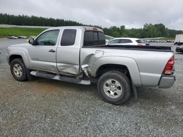 5TETU62N26Z232816 - 2006 TOYOTA TACOMA PRERUNNER ACCESS CAB SILVER photo 2