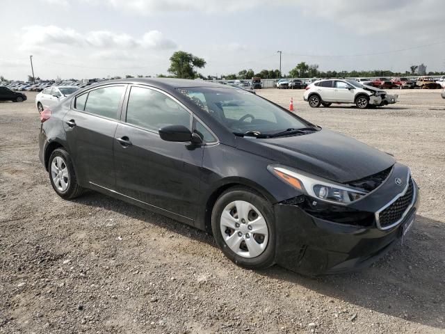 3KPFK4A74HE098427 - 2017 KIA FORTE LX BLACK photo 4