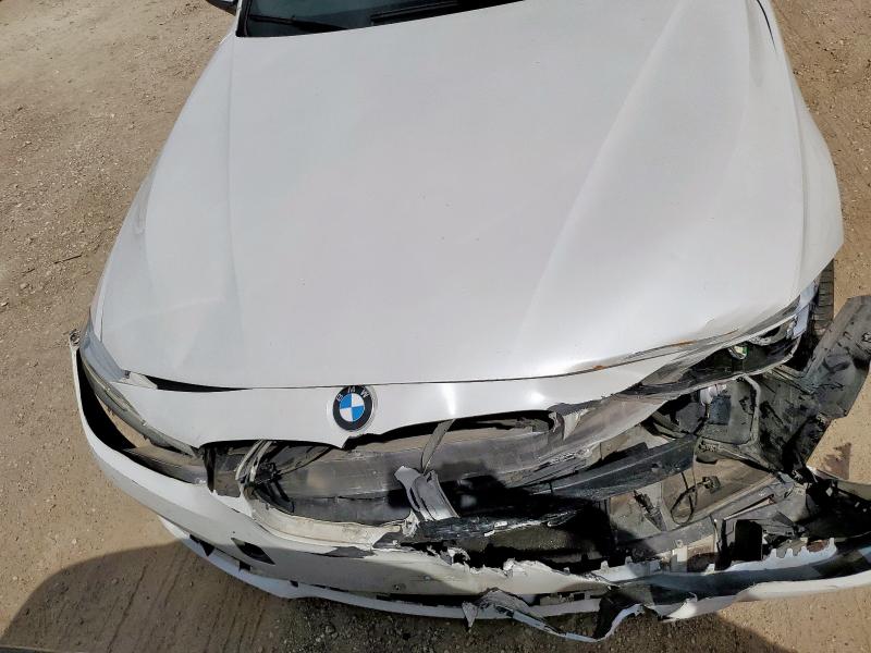 WBA8B9G59JNU96369 - 2018 BMW 330 I WHITE photo 11