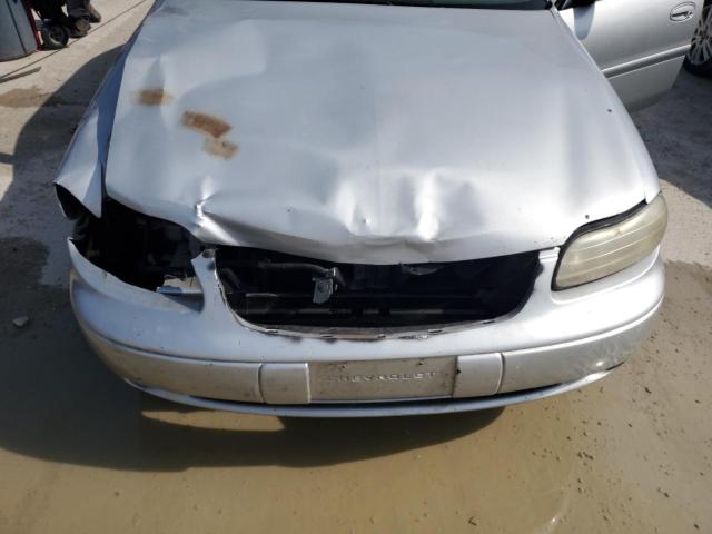 1G1ND52FX5M232445 - 2005 CHEVROLET CLASSIC 银色 照片 11