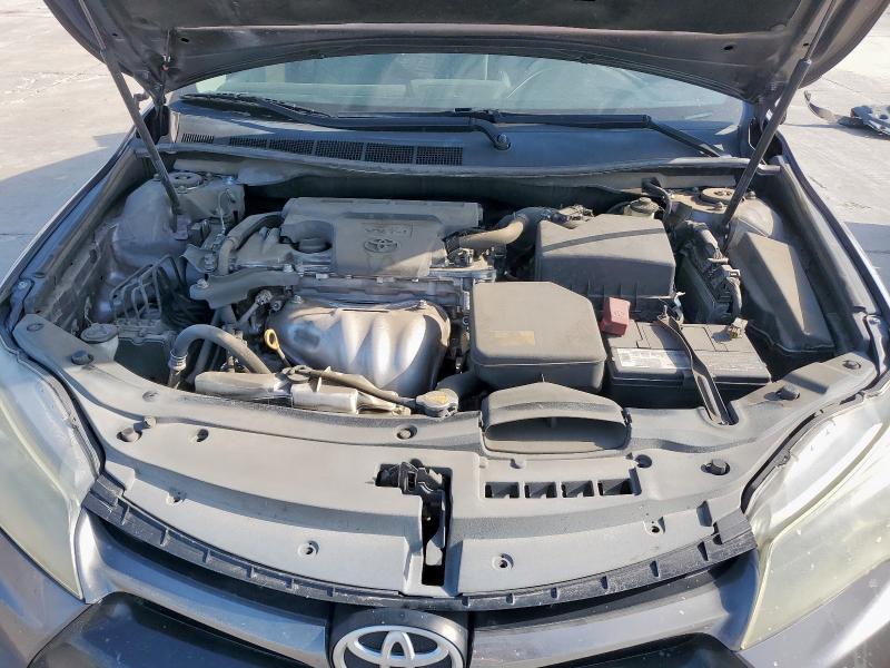 4T1BF1FK3FU481784 - 2015 TOYOTA CAMRY LE GRAY photo 11