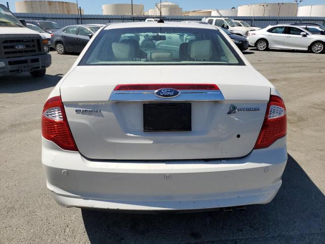 3FADP0L31BR270396 - 2011 FORD FUSION HYBRID WHITE photo 6