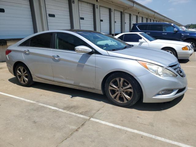 5NPEC4AC5CH423161 - 2012 HYUNDAI SONATA SE ვერცხლისფერი ფოტო 4