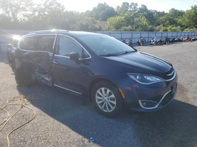 2C4RC1EG9JR114743 - 2018 CHRYSLER PACIFICA TOURING L PLUS BLUE photo 4