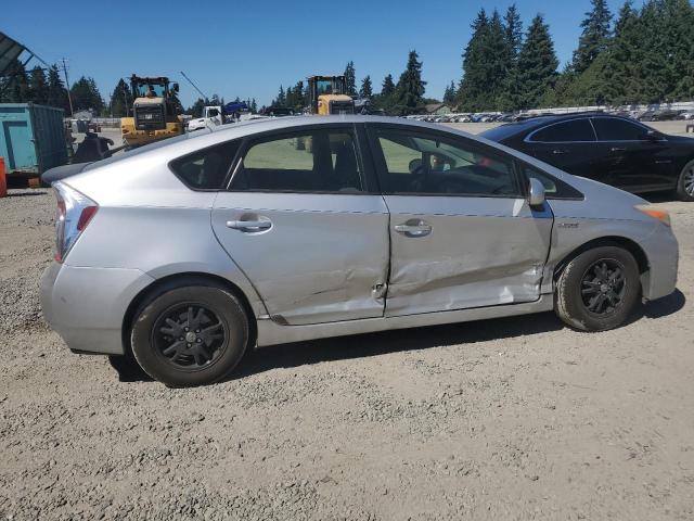 JTDKN3DUXD0347639 - 2013 TOYOTA PRIUS SILVER photo 3
