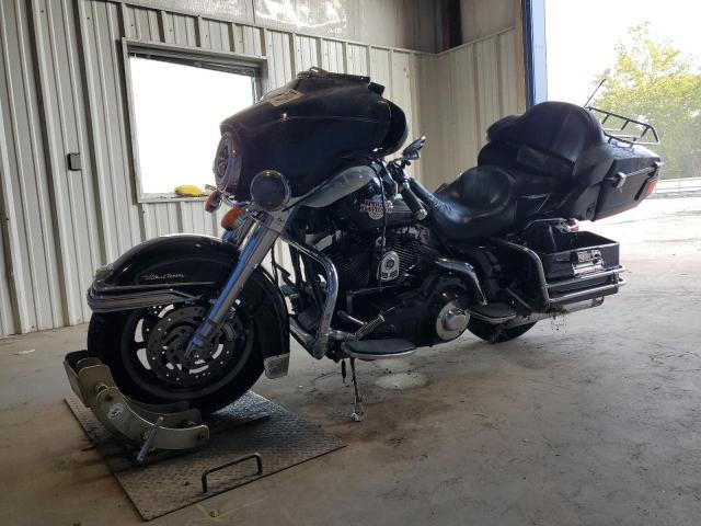 1HD1FC4177Y602900 - 2007 HARLEY-DAVIDSON FLHTCUI 黑色 照片 2