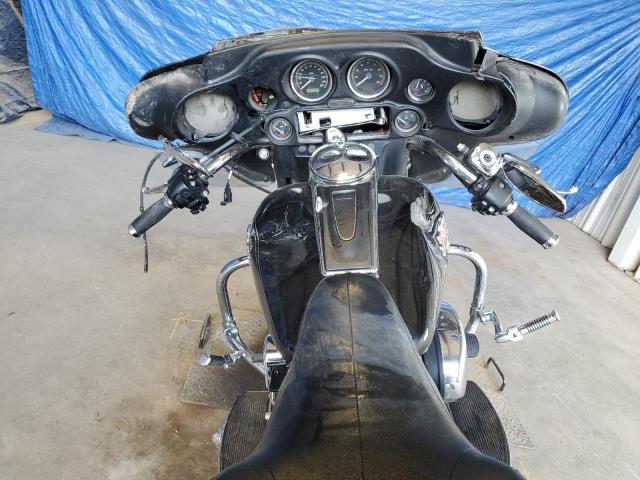 1HD1FC4177Y602900 - 2007 HARLEY-DAVIDSON FLHTCUI 黑色 照片 5