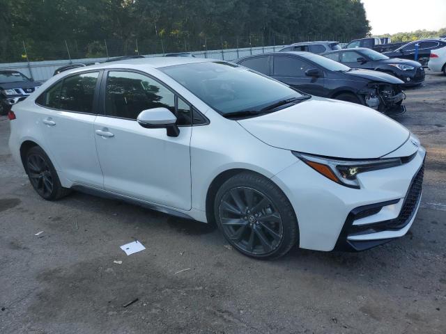 JTDBCMFEXPJ000392 - 2023 TOYOTA COROLLA LE Білий фото 4