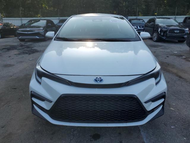 JTDBCMFEXPJ000392 - 2023 TOYOTA COROLLA LE Білий фото 5