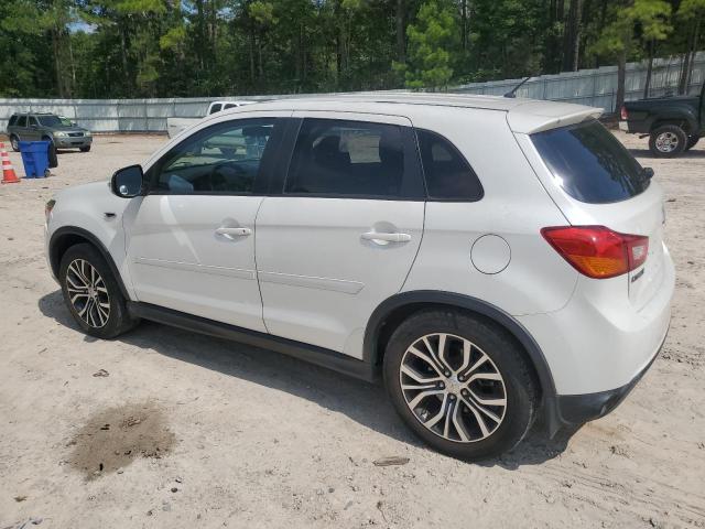 JA4AP3AU5GZ062688 - 2016 MITSUBISHI OUTLANDER ES WHITE photo 2