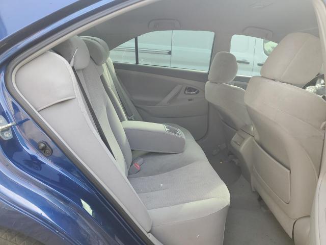 4T4BF3EK9BR122047 - 2011 TOYOTA CAMRY BASE BLUE photo 10