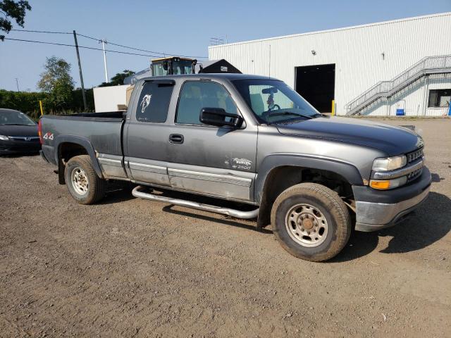 1GCGK29U51Z266976 - 2001 CHEVROLET SILVERADO K2500 GRAY photo 4