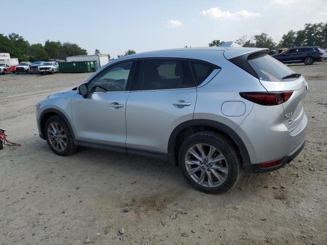 JM3KFBDM3M0467779 - 2021 MAZDA CX-5 GRAND TOURING SILVER photo 2