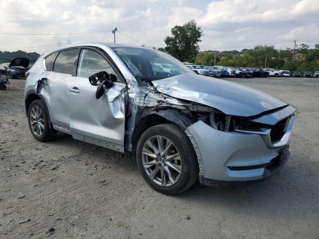 JM3KFBDM3M0467779 - 2021 MAZDA CX-5 GRAND TOURING SILVER photo 4