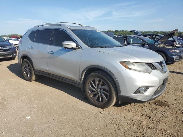 5N1AT2MV3GC830196 - 2016 NISSAN ROGUE S SILVER photo 4