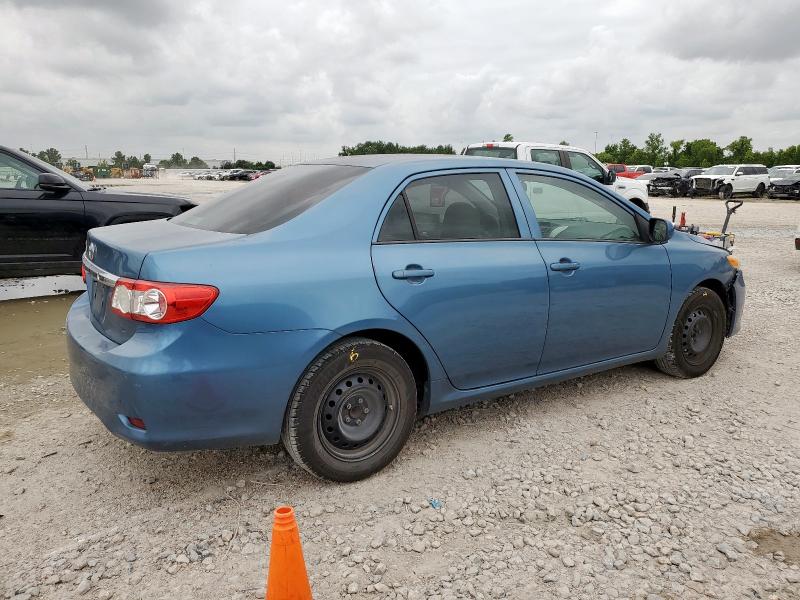 5YFBU4EE9DP102904 - 2013 TOYOTA COROLLA BASE Blau Foto 3