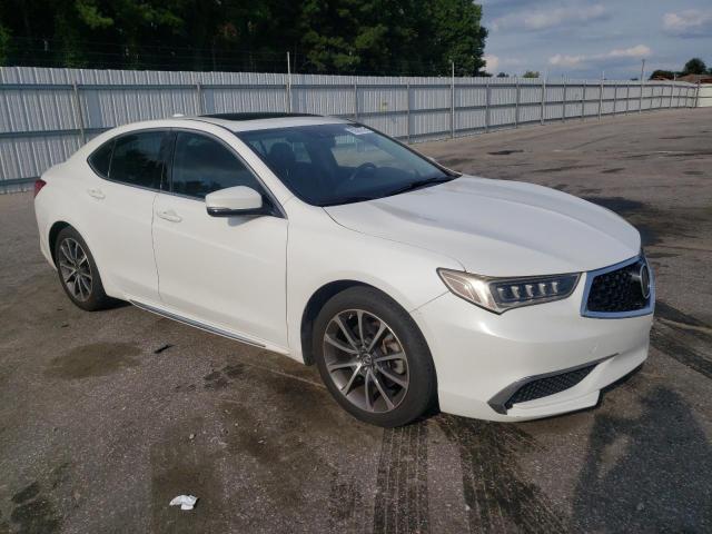 19UUB2F55JA005444 - 2018 ACURA TLX TECH WHITE photo 4