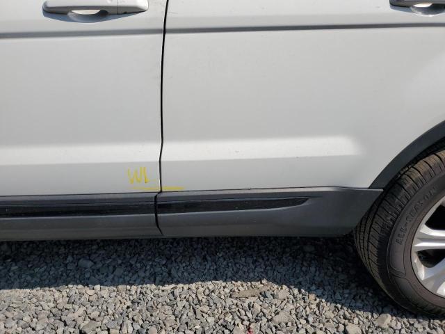 SALVP2BG1GH155166 - 2016 LAND ROVER RANGE ROVE SE WHITE photo 13