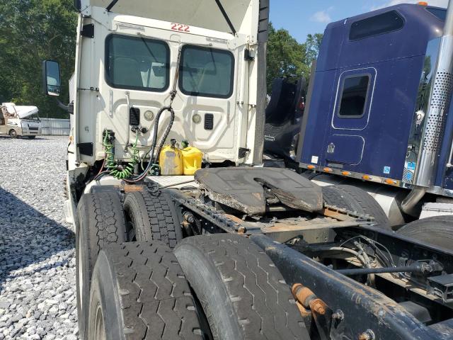 3AKJGED5XGSHA9526 - 2016 FREIGHTLINER CASCADIA 1 白色 照片 9