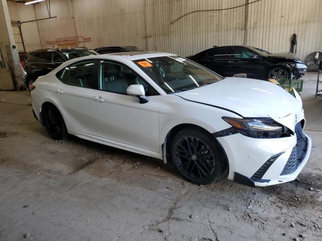 4T1DBADK1SU014316 - 2025 TOYOTA CAMRY XSE 白色 照片 4