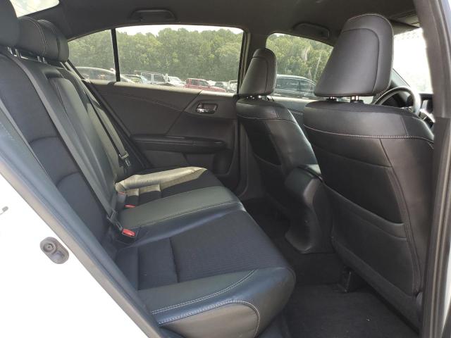 1HGCR2F5XHA207746 - 2017 HONDA ACCORD SPORT WHITE photo 10