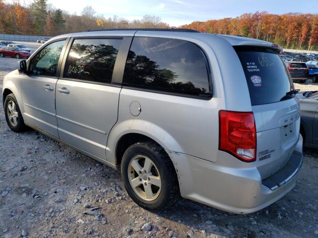 2D4RN3DG0BR755906 - 2011 DODGE CARAVAN MAINSTREET SILVER photo 3