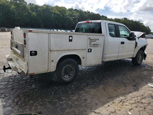 1FD7X2A60HEB62522 - 2017 FORD F250 SUPER DUTY WHITE photo 4