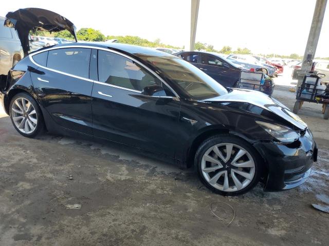 5YJ3E1EA2LF785973 - 2020 TESLA MODEL 3 BLACK photo 4