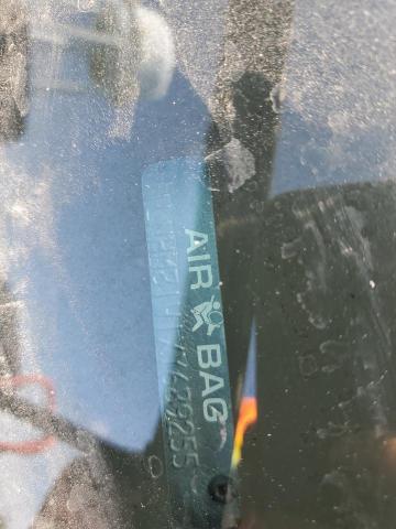 1LNHM81W1XY689255 - 1999 LINCOLN TOWN CAR EXECUTIVE Schwarz Foto 13