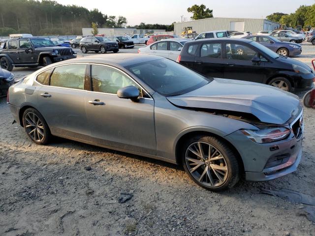 LVY982MK6JP008192 - 2018 VOLVO S90 T5 MOMENTUM GRAY photo 4