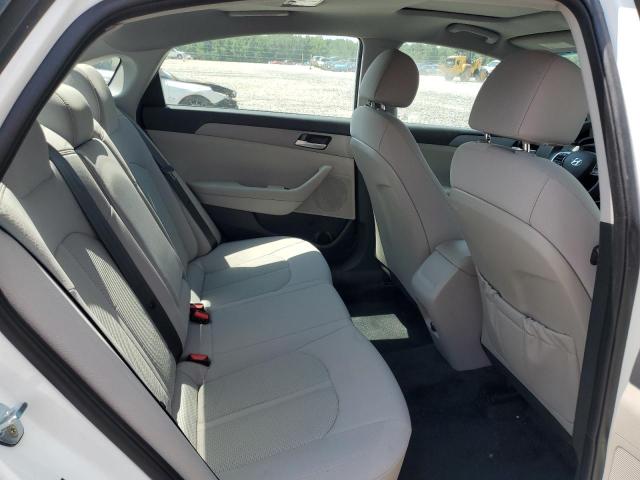 5NPE24AF4JH656183 - 2018 HYUNDAI SONATA SE თეთრი ფოტო 10