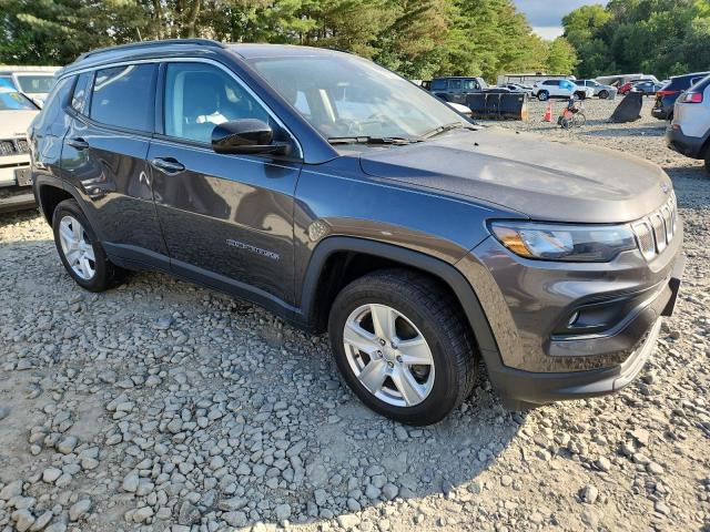 3C4NJDBB9NT154533 - 2022 JEEP COMPASS LATITUDE Grau Foto 4