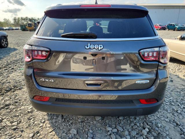 3C4NJDBB9NT154533 - 2022 JEEP COMPASS LATITUDE Grau Foto 6