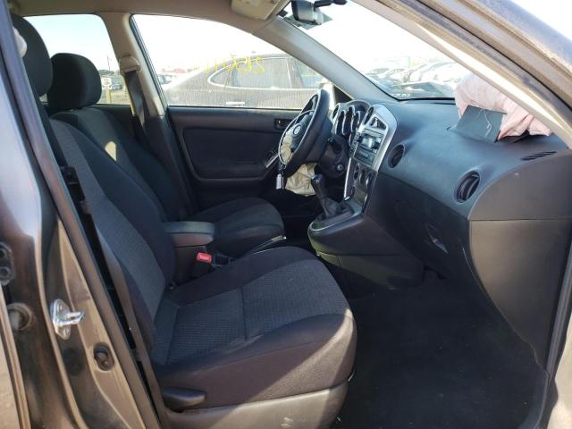 2T1KR32E26C623367 - 2006 TOYOTA MATRIX XR Grau Foto 5