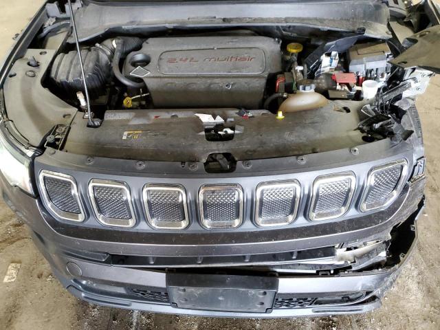 3C4NJDBBXNT208602 - 2022 JEEP COMPASS LATITUDE GRAY photo 12