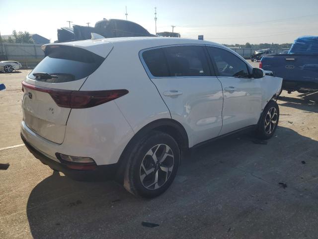 KNDPM3AC9M7906996 - 2021 KIA SPORTAGE LX WHITE photo 3