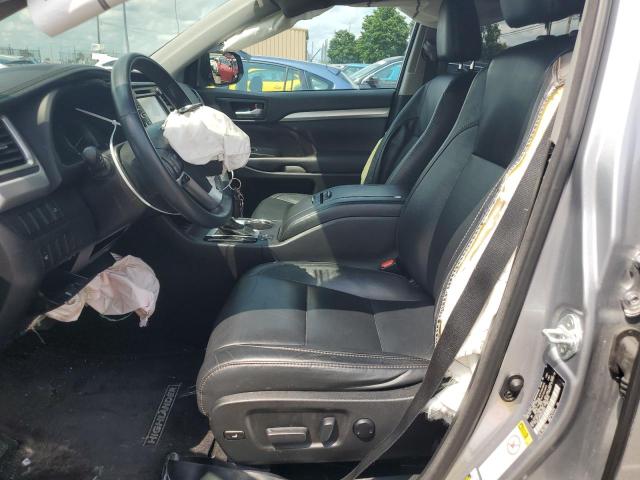 5TDJKRFH1GS346372 - 2016 TOYOTA HIGHLANDER XLE Gümüş foto 7