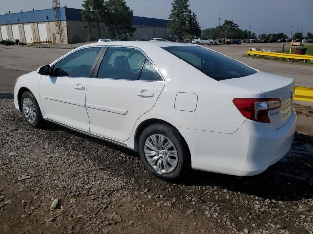 4T1BF1FK4CU187466 - 2012 TOYOTA CAMRY BASE 白色 照片 2