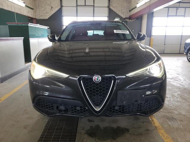 ZASFAKBN4J7B81549 - 2018 ALFA ROMEO STELVIO TI BLACK photo 5