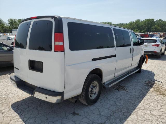 1GBZGPFG3H1248706 - 2017 CHEVROLET EXPRESS G3 LT WHITE photo 3