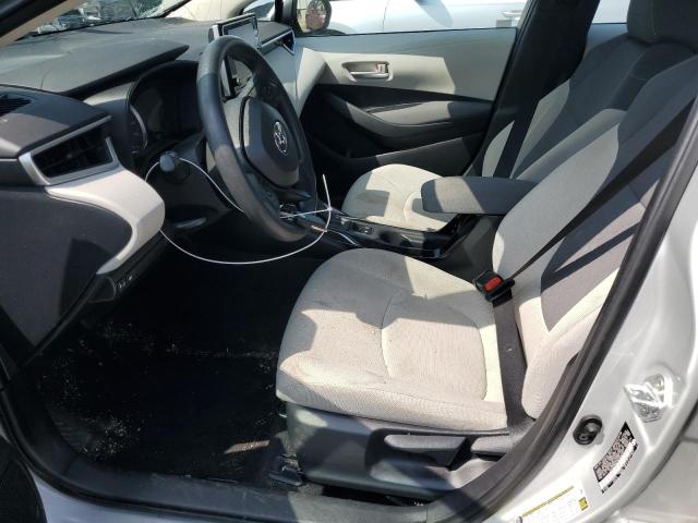 5YFEPMAE2MP240178 - 2021 TOYOTA COROLLA LE Gümüş fotoğraf 7