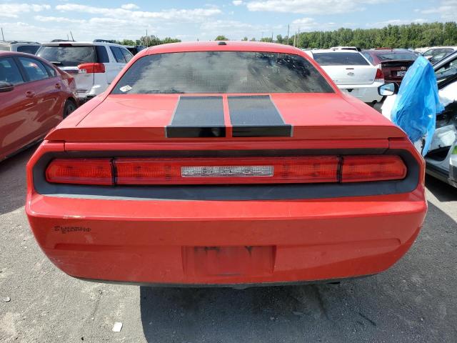 2B3CJ4DVXAH161347 - 2010 DODGE CHALLENGER SE RED photo 6