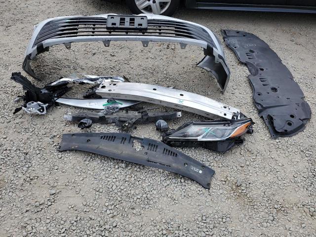 4T1B11HK2JU567303 - 2018 TOYOTA CAMRY L 银色 照片 12