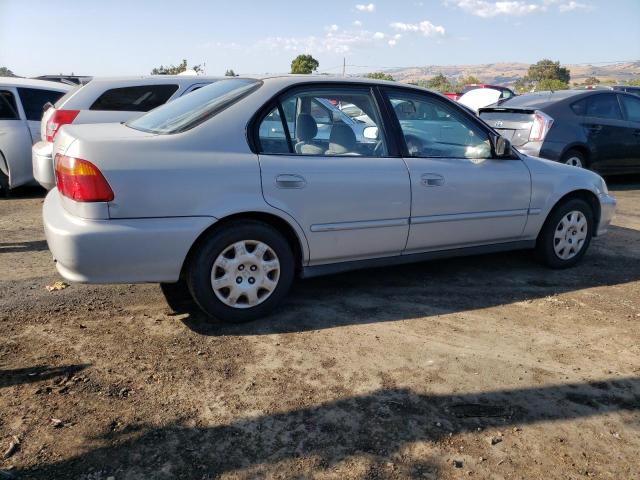 2HGEJ6618YH580600 - 2000 HONDA CIVIC BASE SILVER photo 3