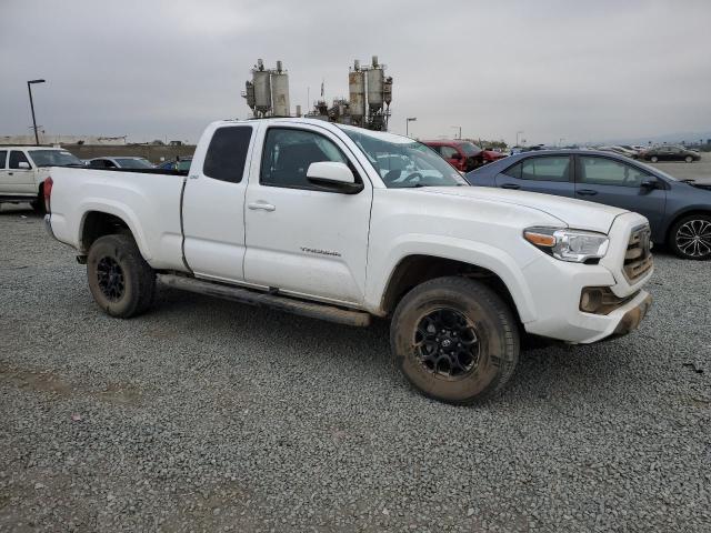 5TFRZ5CN5KX082416 - 2019 TOYOTA TACOMA ACCESS CAB WHITE photo 4