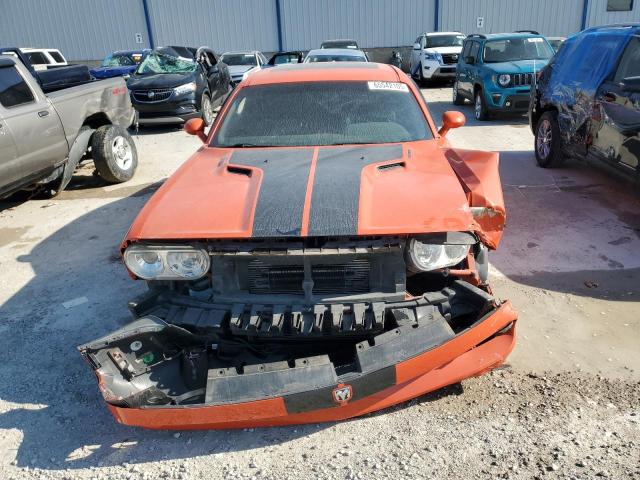 2B3LJ74W18H302133 - 2008 DODGE CHALLENGER SRT-8 ORANGE photo 5